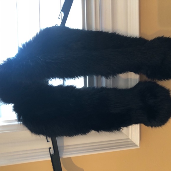 Real rabbit Fur scarf - Picture 3 of 8